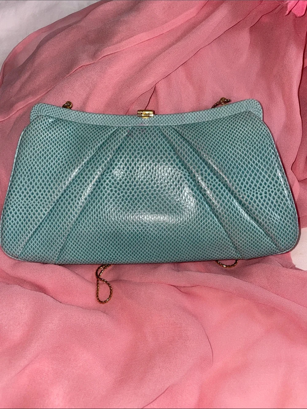 Judith Leiber loved chic